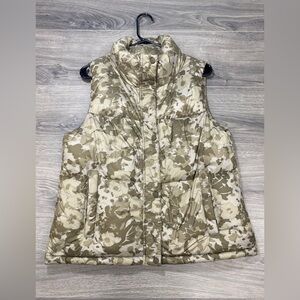 PRANA Puffer Vest Women Small Green Wildflower Hellebore Down Filled Zip-up